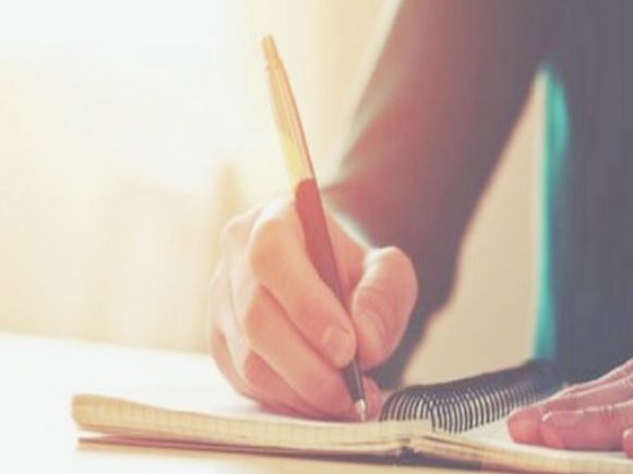 Vuelve el concurso que ofrece mil dólares por un cuento de cien palabras