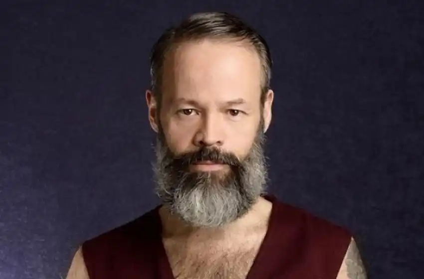 Gabo Ferro: el polifacético artista e intelectual llega a Rosario