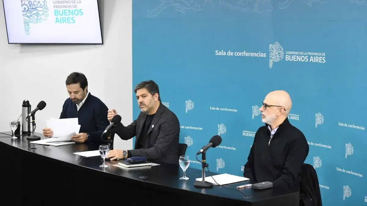 "Vive en Narnia": Bianco cruzó a Milei por el consumo y reiteró que los funcionarios bonaerenses no podrán ir al Mundial