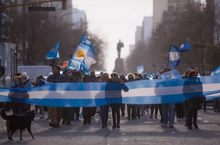 Marplatenses se sumaron a la movilización en contra de la Reforma Judicial