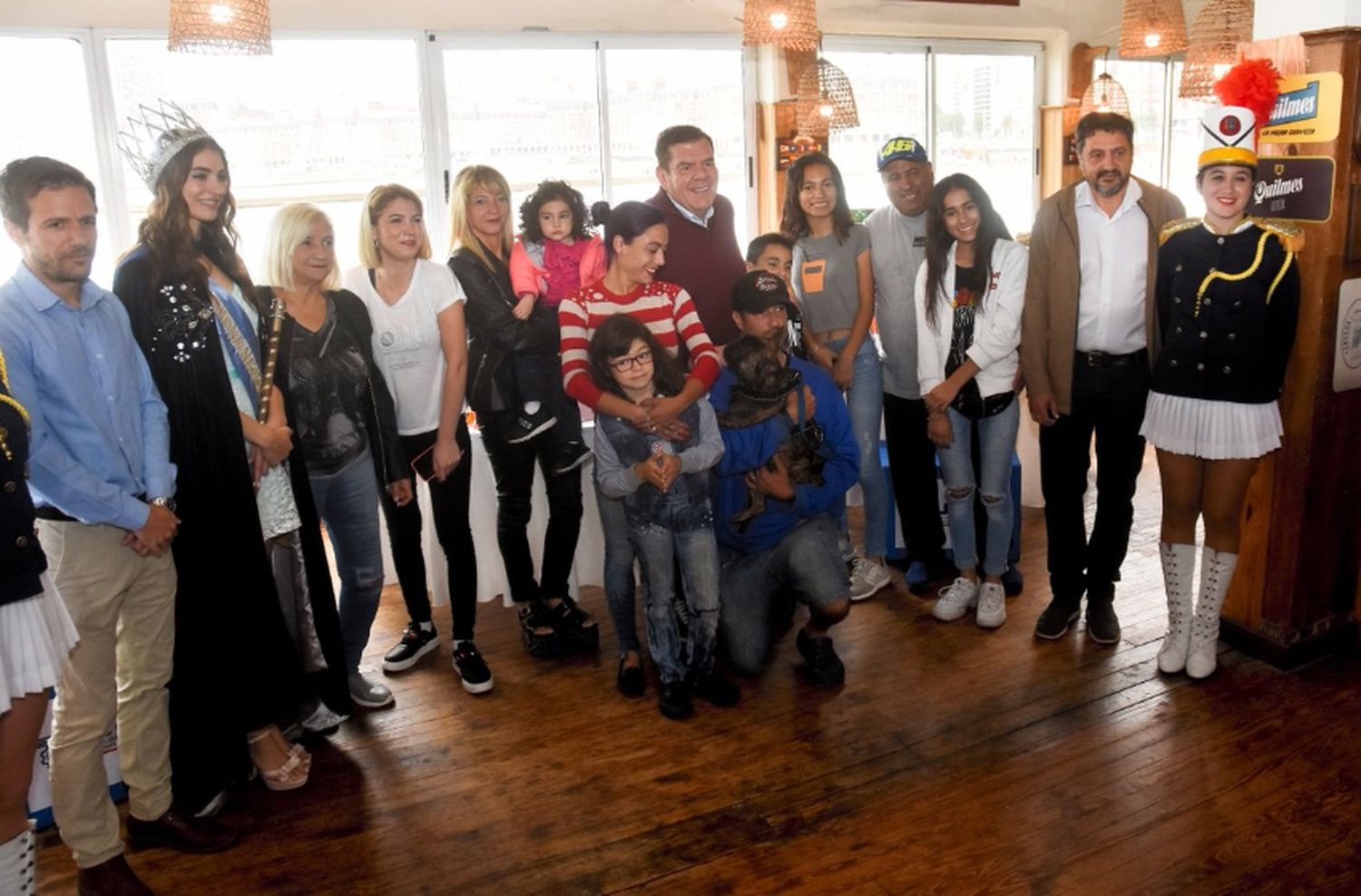 Mar del Plata homenajeó a los primeros turistas del año