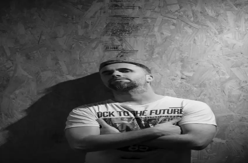 Juan Barraza presenta su nuevo show de stand up