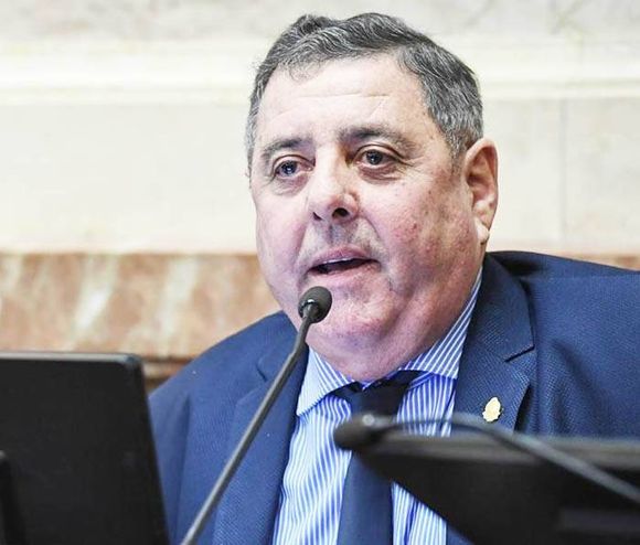 De Angeli: �SEl gobierno aprieta a los productores a través  del Banco Central⬝