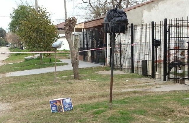 Mar del Plata: Salió de su casa y encontró un bebé muerto en la vereda