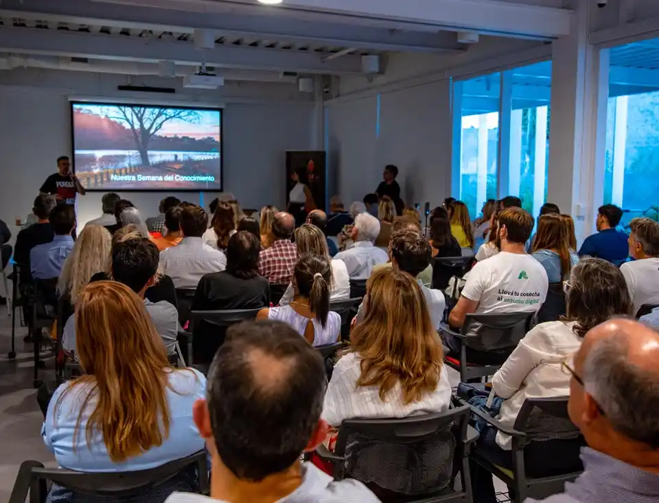 Del running al ciberbullying y de las energías renovables a los juegos de roles: los temas de FLAMA 2023