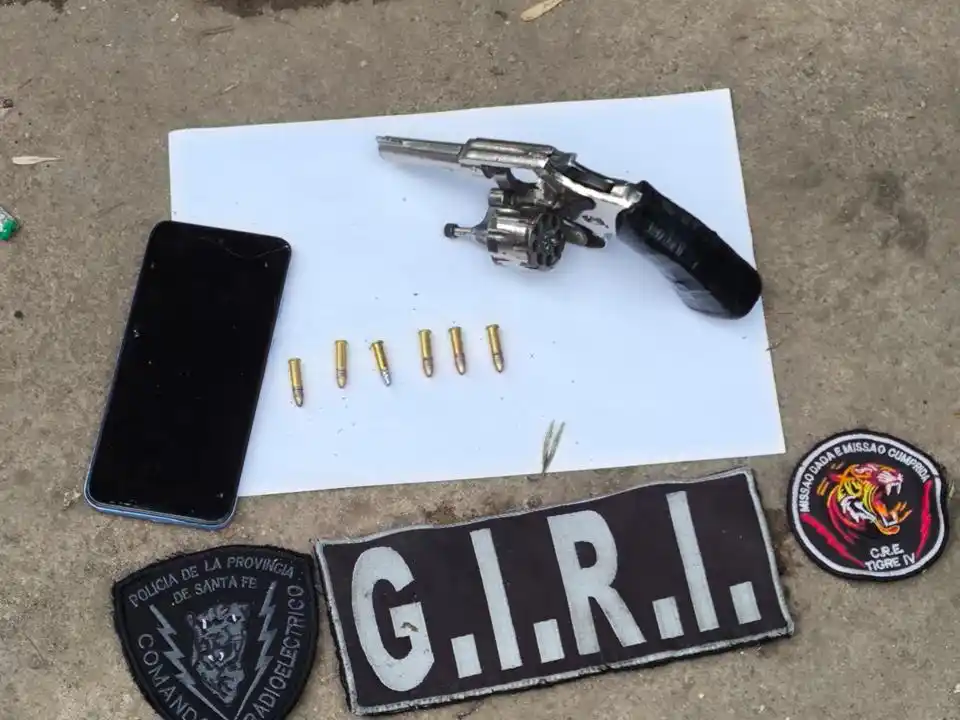 Detuvieron en zona oeste a un hombre con un revólver