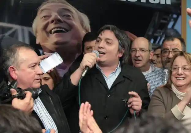 Máximo: "De la rebelión fiscal pasamos a pagar impuestos con alegría"