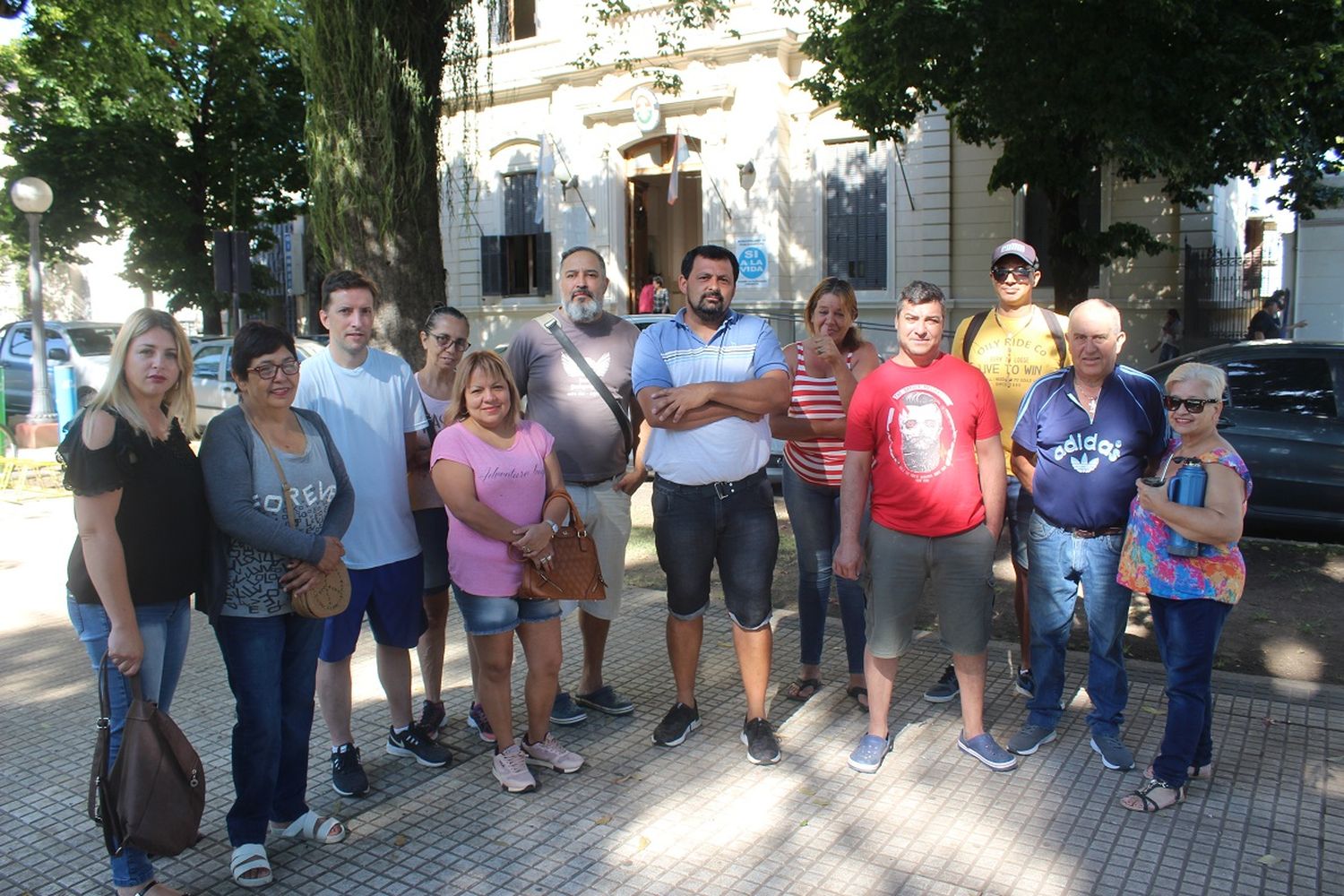 Los vecinos del Boulevard De León acordaron con el Municipio por el tránsito vehicular