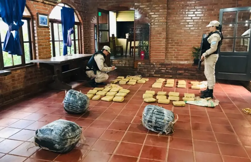 Misiones: Prefectura secuestró más de 130 kilos de marihuana, valuados en 125 millones de pesos