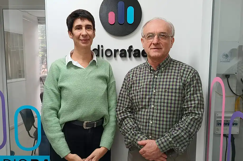 Andrea Ochat José Rolando Candidata a convencional constituyente por el departamento Castellanos - 2