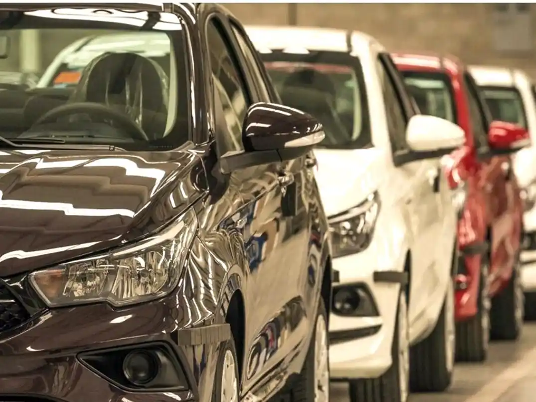 Autos 0km. Importadores ahora bienvenidos.