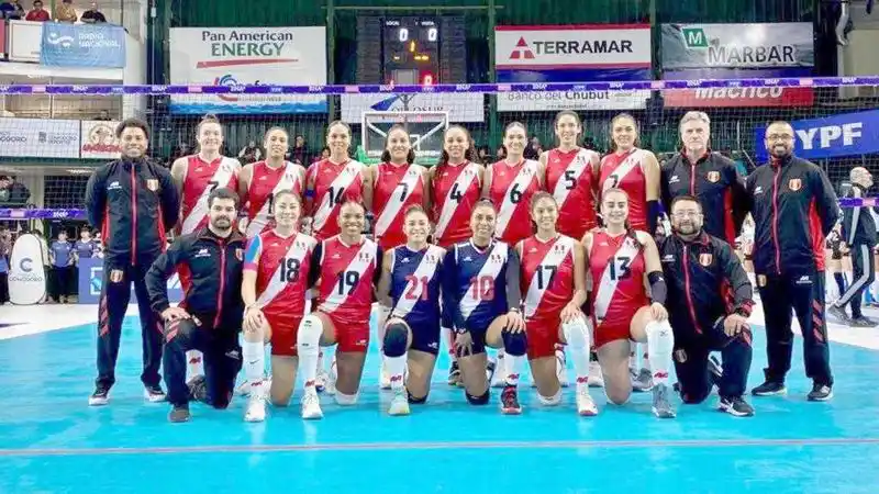 Las Panteras se llevaron
el tercer amistoso ante Perú