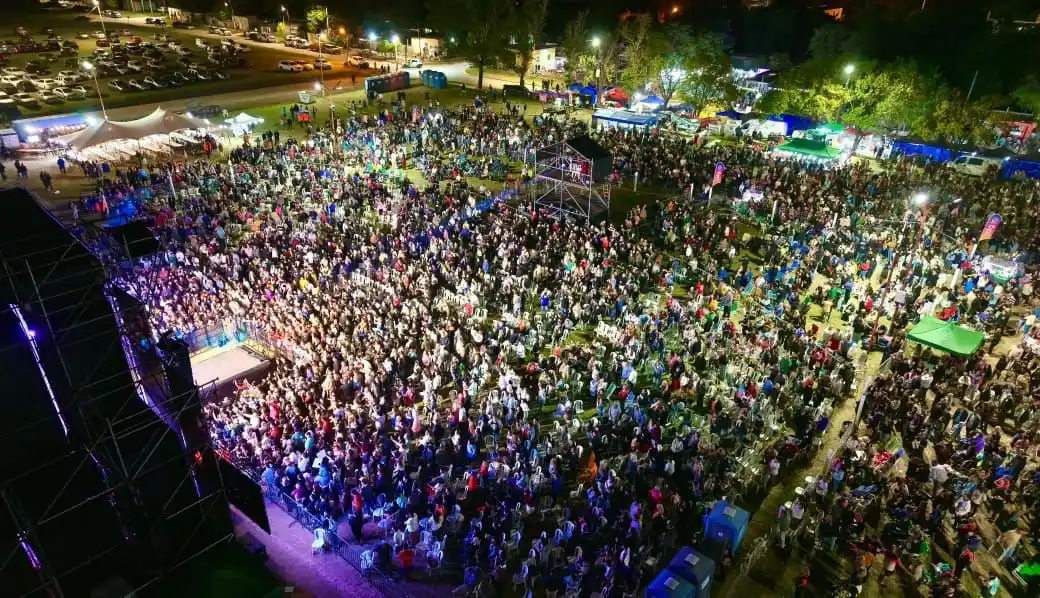 Santa Fe movilizó 450 mil personas en el fin de semana largo con un impacto económico de casi $25 mil millones