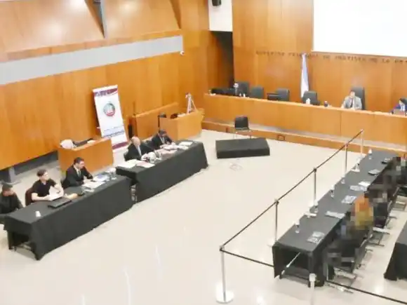 Suma repudios por inconstitucional la sanción de la reforma de la Ley de Juicios por Jurados de Entre Ríos