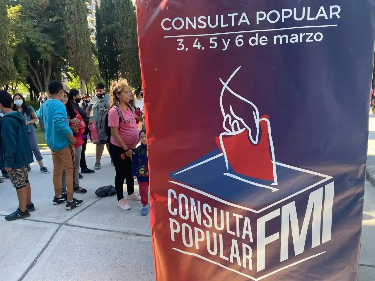 Libres del Sur lanza en Chascomús una consulta popular sobre el pago al FMI
