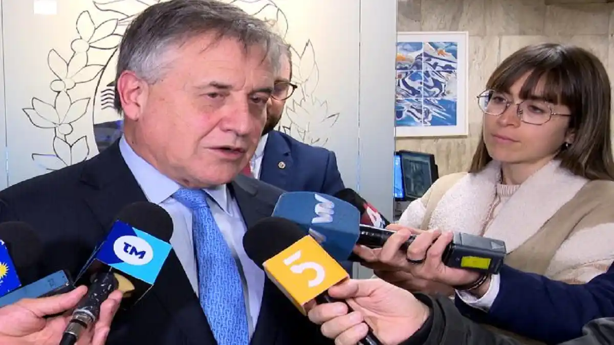 ¡BUENA NOTICIA! Uruguay alista «mecanismo acelerado» para migrantes venezolanos que pidan refugio