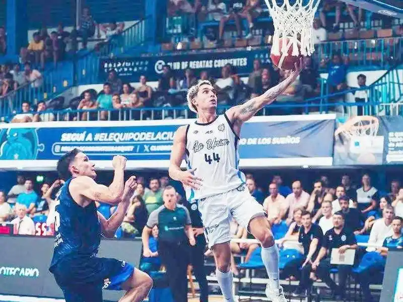 La Unión recibe a San Martín de Corrientes en el Cincuentenario