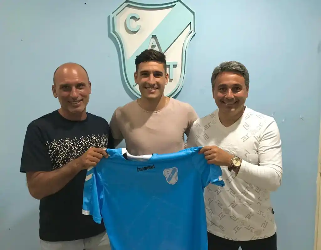 Callejo selló su vínculo con Temperley