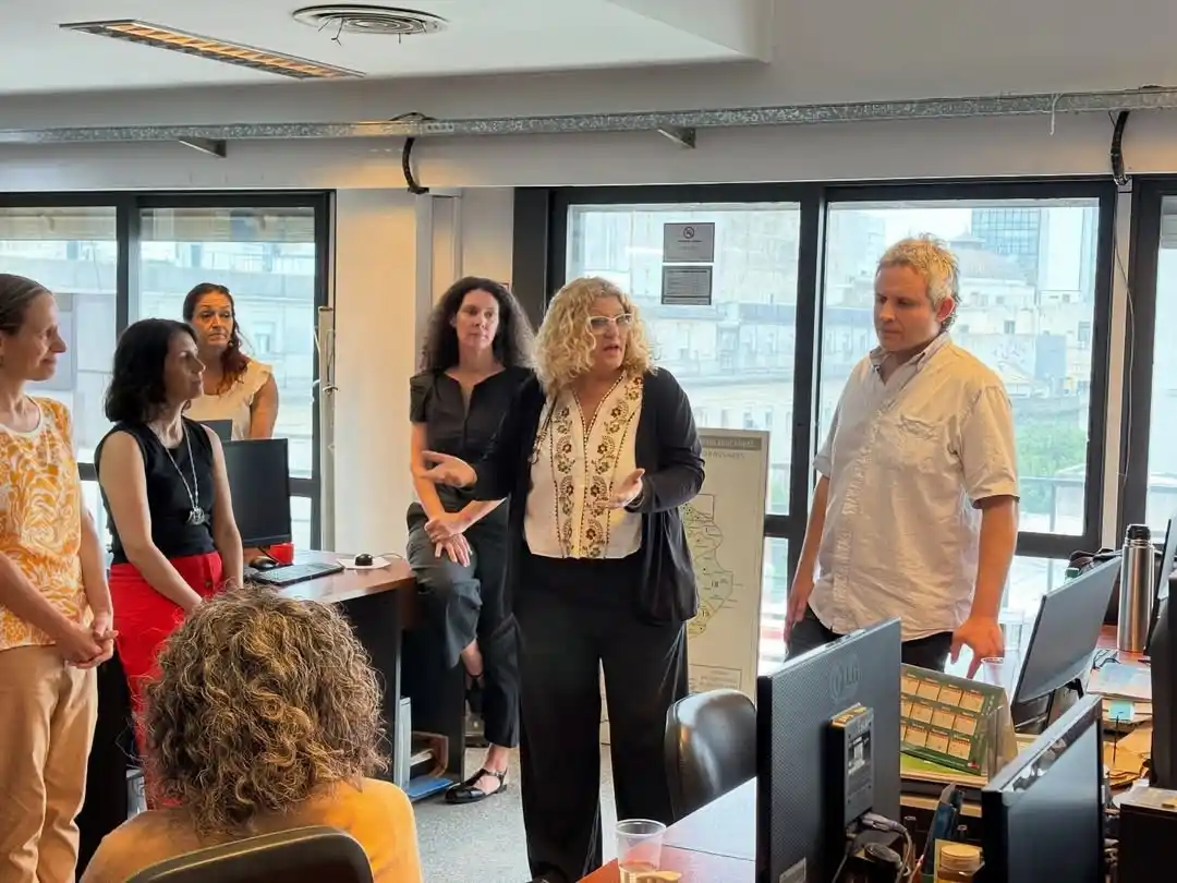 Claudia Bracchi fue designada como subsecretaria de Educación.