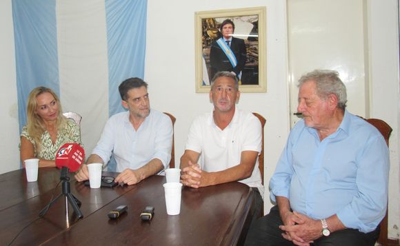 La Libertad Avanza suma fuerzas en 9 de Julio: un concejal de Juntos por el Cambio pegó el salto al bloque libertario