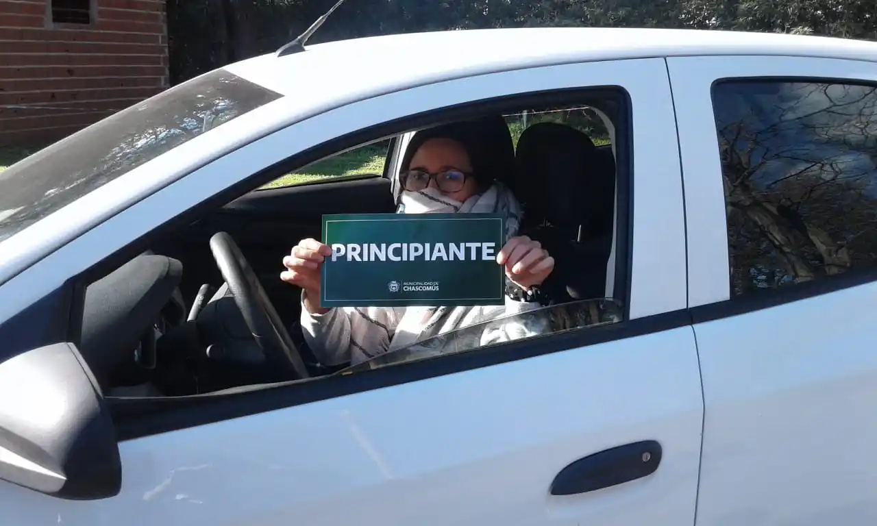 140 nuevos conductores fueron capacitados por la academia municipal de conducción segura