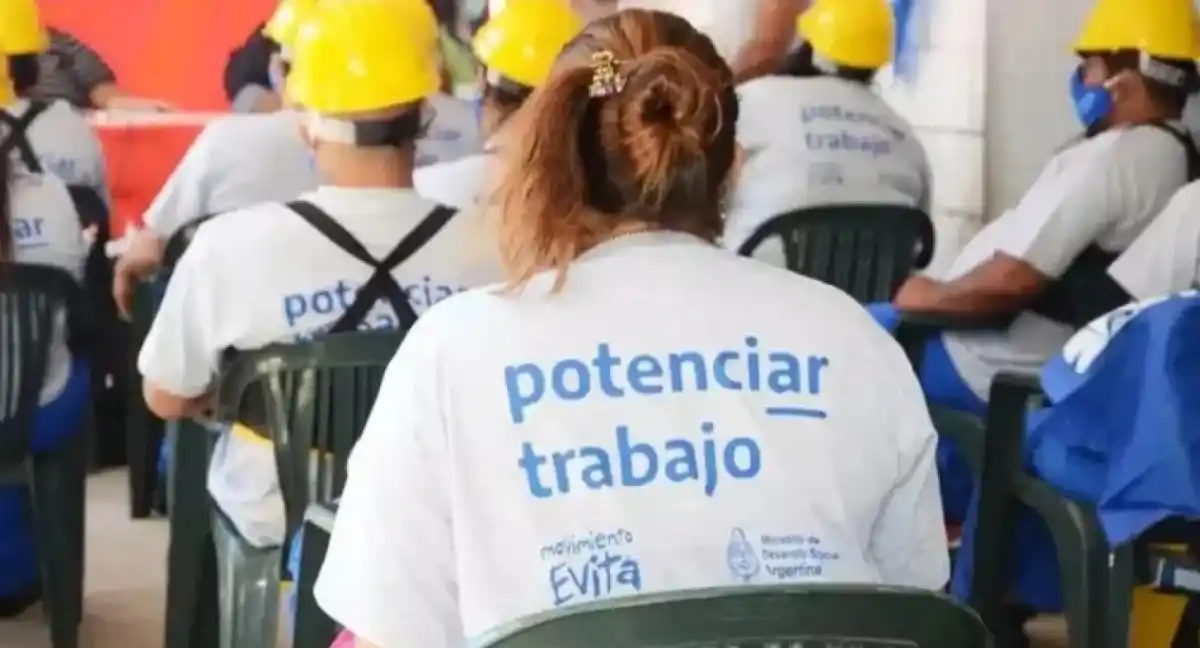 Suspendieron Potenciar Trabajo a 22 mil beneficiarios por viajes al exterior