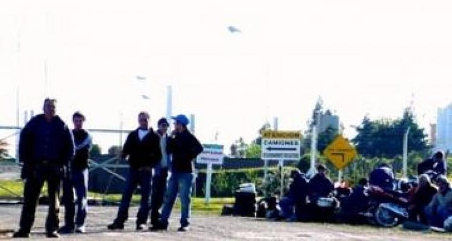 Fracasó la negociación en el conflicto papelero