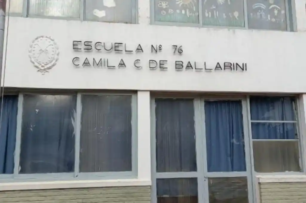 Robaron en la escuela Ballarini de barrio Cabal
