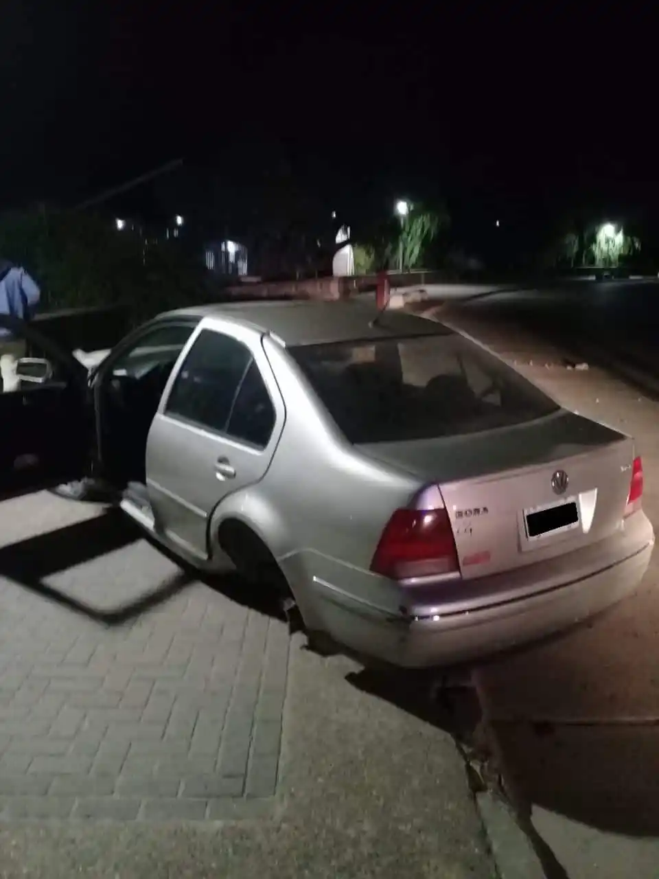 Conducía alcoholizado y a alta velocidad por avenida costanera