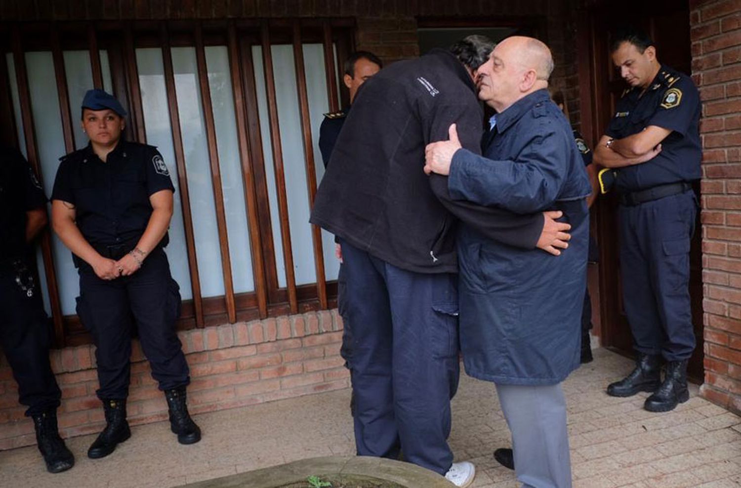 "No hay que esperar que la mujer haga todo, el Estado debe ir a ella"