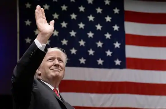 Trump obtuvo 2.500 millones de dólares para construir el muro con México