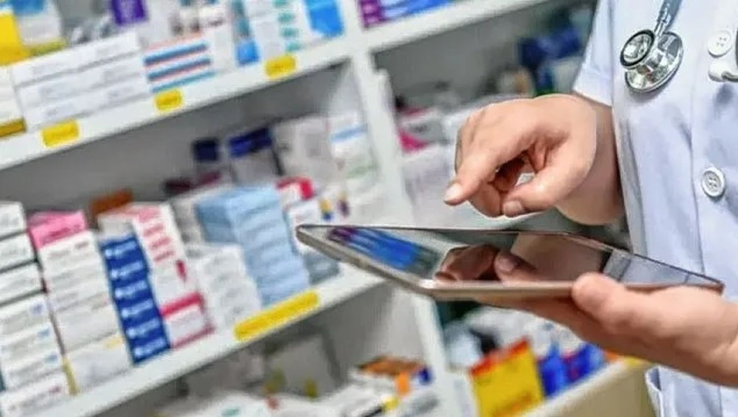 Médicos y farmacias ultiman detalles para la implementación de la receta electrónica