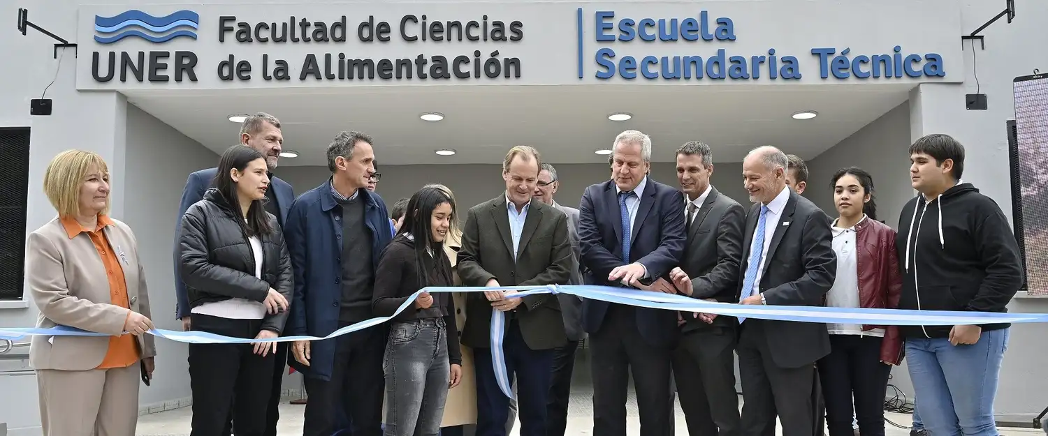 Bordet destacó la importancia de la educación en el programa de desarrollo de Entre Ríos