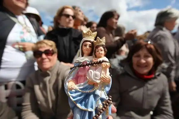 San Nicolás: Miles de peregrinos celebran 30 años de la aparición de la Virgen