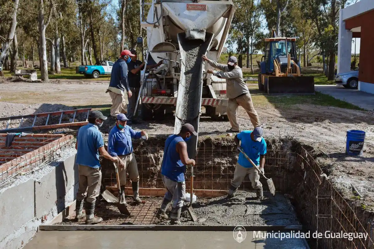 Pileta de natación de AIPRODIS: continúa la obra