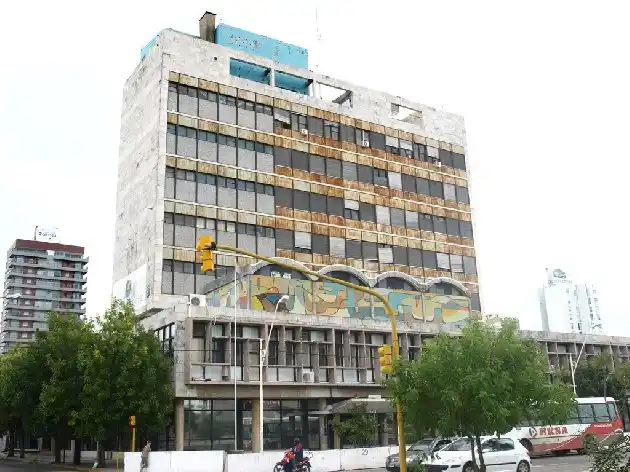 El Correo no atiende al público