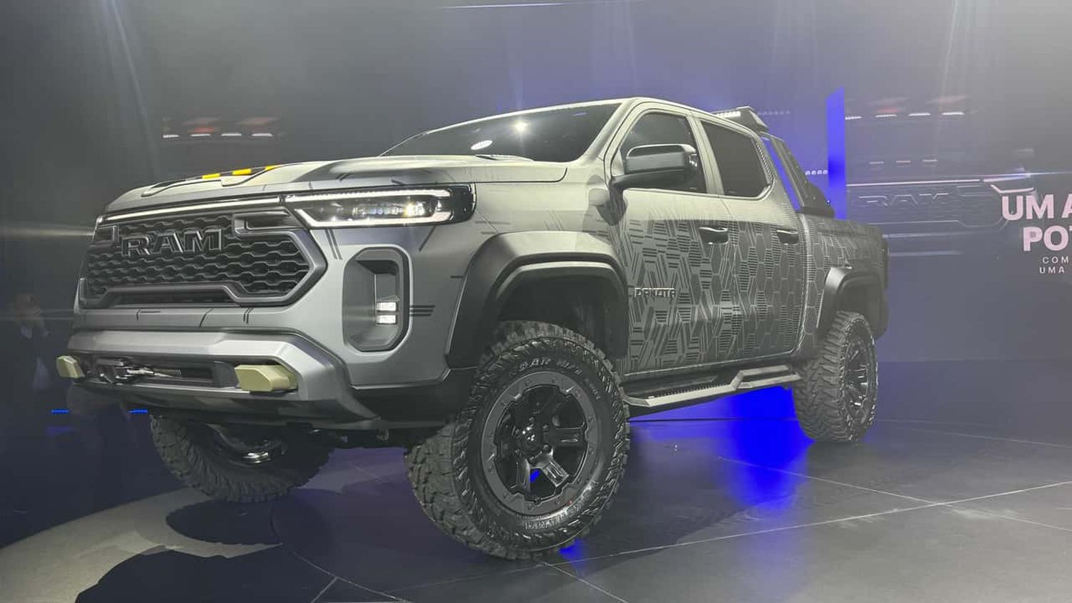ram dakota - 2