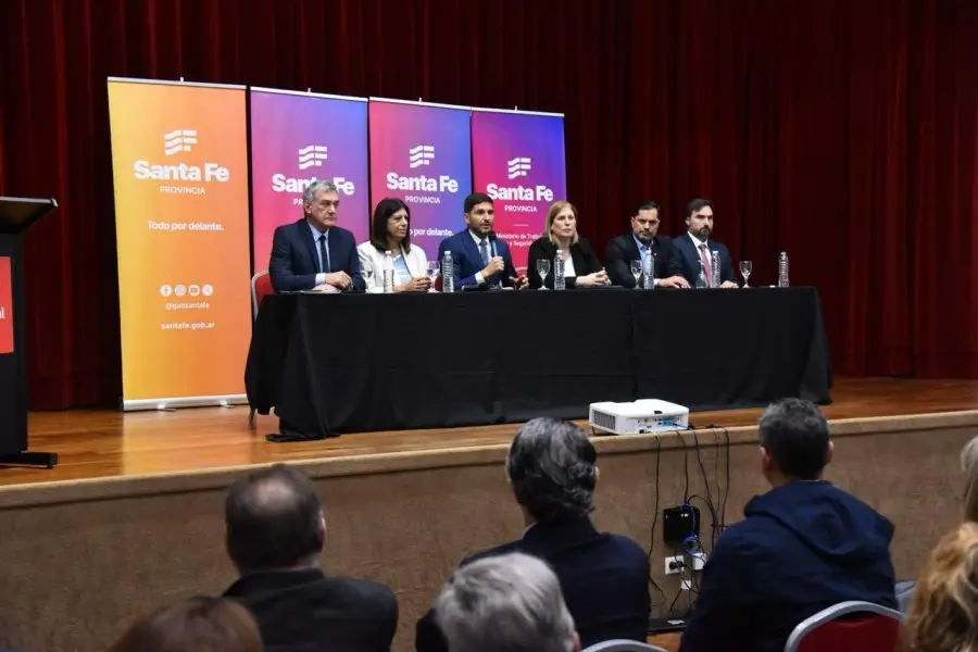 "Debatir sobre la Caja de Jubilaciones fortalecerá el reclamo por lo que Nación le debe a Santa Fe"