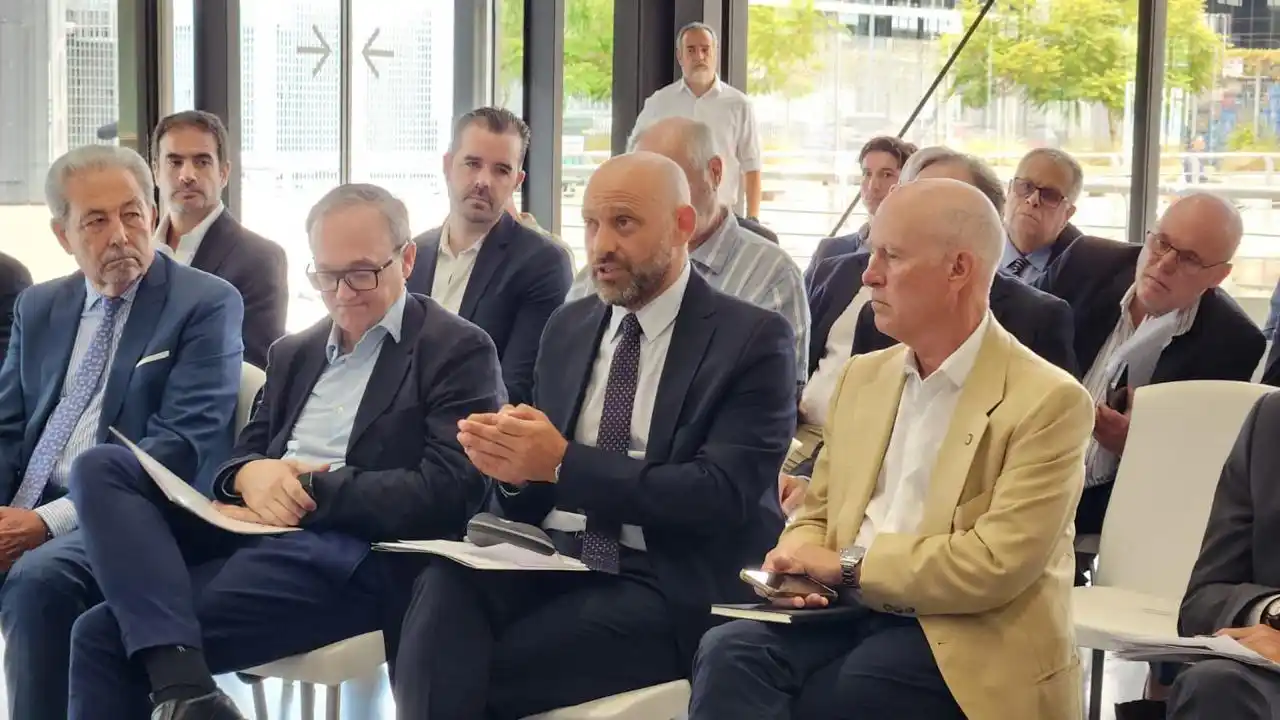 control técnico permanente de la Hidrovía y propone a Rosario