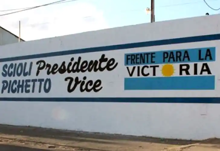 Elecciones 2015: Scioli desembarca en Río Negro y se muestra con Pichetto