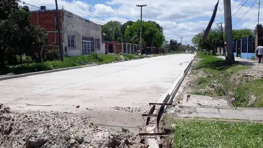 Avanza pavimentación de calles