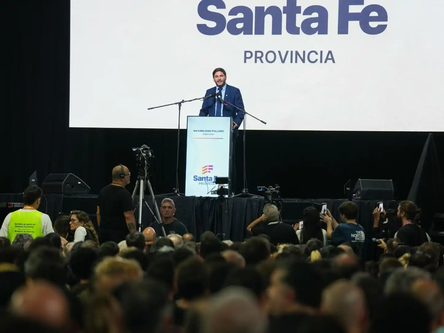 Pullaro dio la bienvenida “a la subasta de bienes más grande de la Argentina”. Foto: GSF