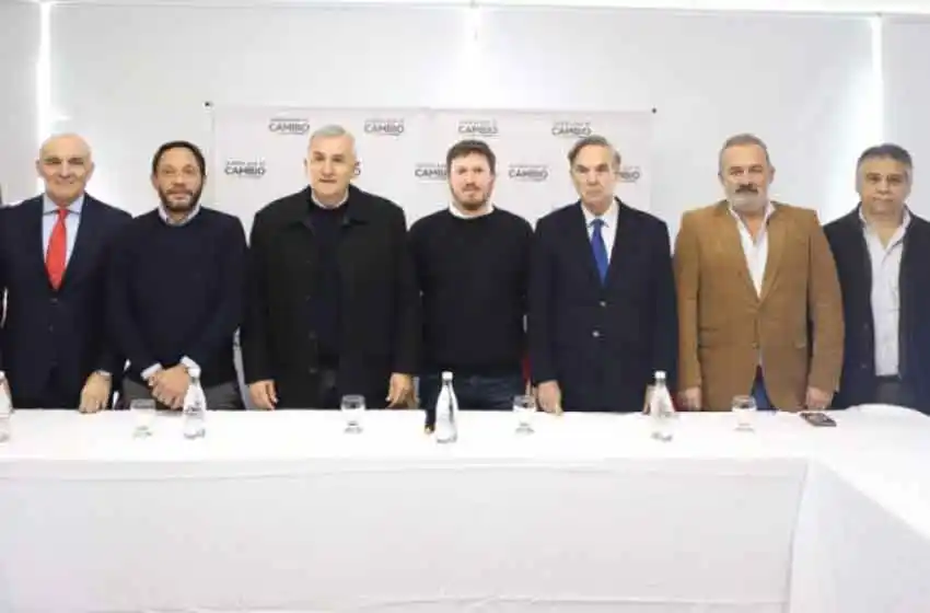 La alianza Juntos por el Cambio mantendrá su nombre y acordó piso del 20% para integrar listas