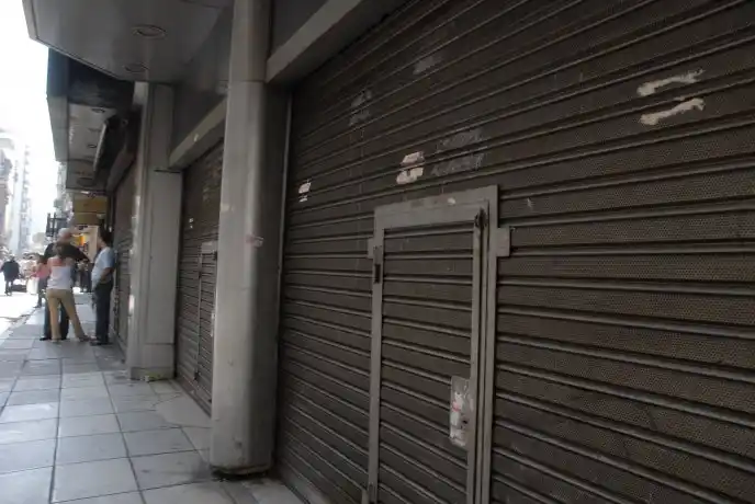 Aumentó la cantidad de locales vacíos en La Plata