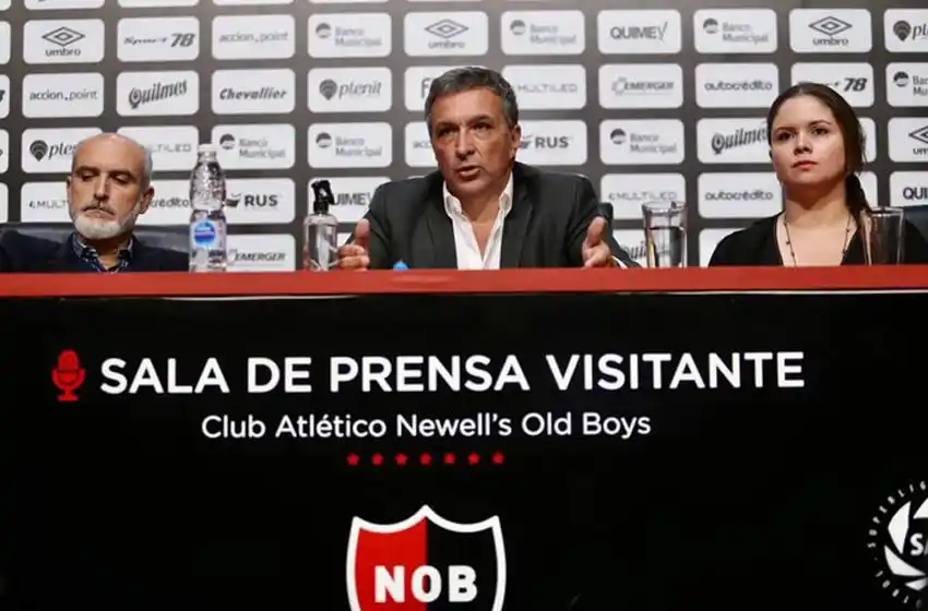 Astore, sobre la situación de Newells: «Nos dijeron que estábamos ordenados y es mentira»