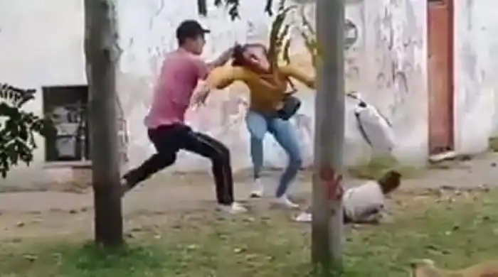 Lanús: Le propinó una brutal golpiza a su pareja pese a que tenía a su pequeña hija en brazos