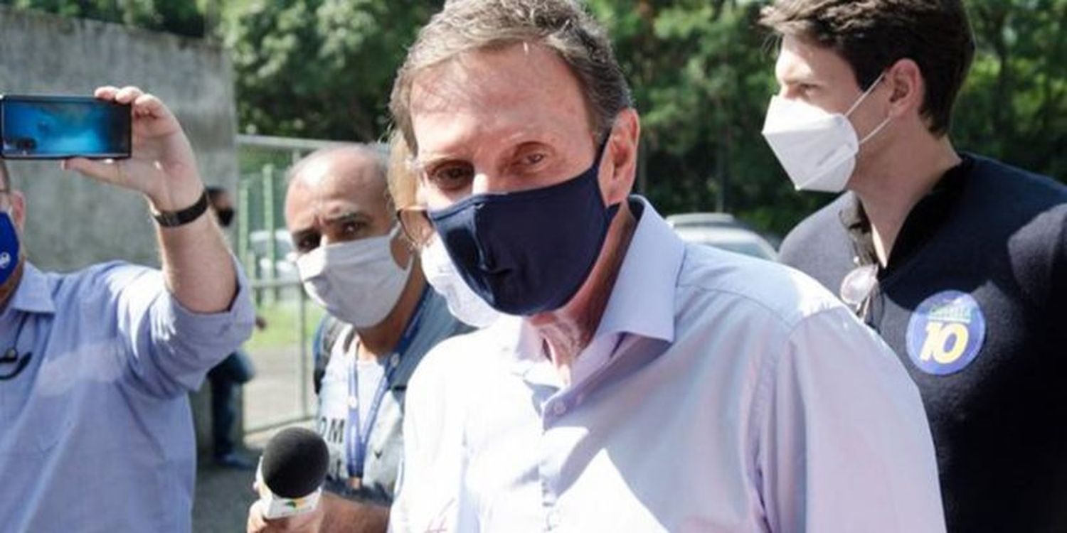 CAE por SOBORNOS alcalde de Río de Janeiro: fue pastor evangélico
