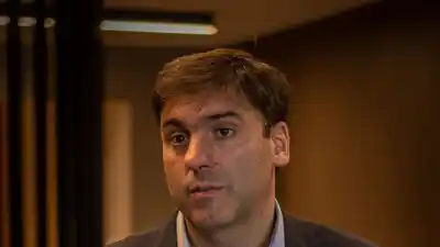 Bossio criticó duramente el "truco exprés" de la baja temporal de retenciones