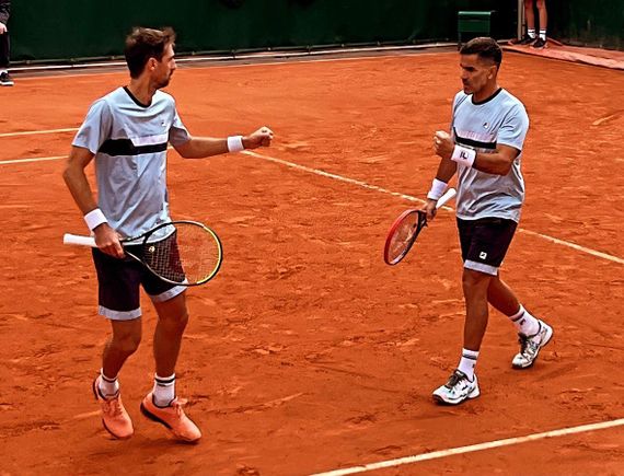 “Machi” y Molteni dieron el primer paso en Francia