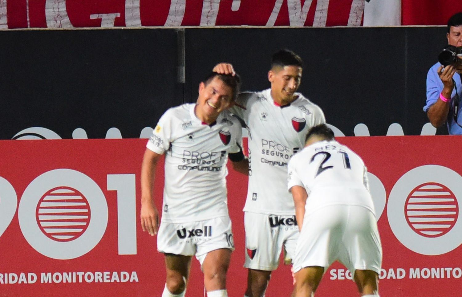 Colón se prepara para enfrentar a Talleres